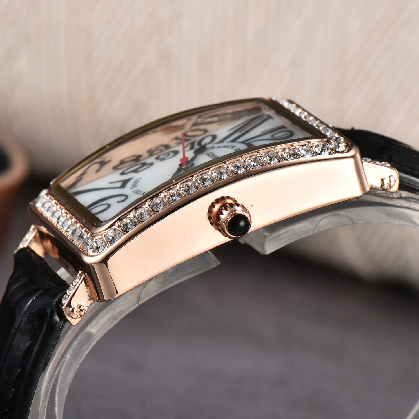 Luxury FRANCK MULLER Diamond Leather Watch