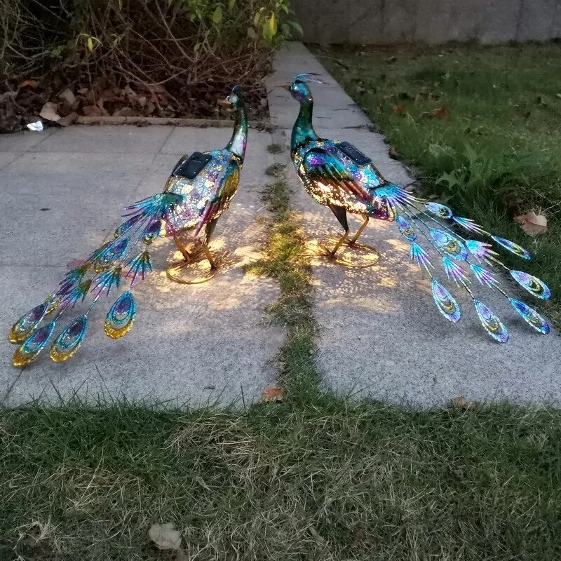 Sculpture Solar Garden Lights