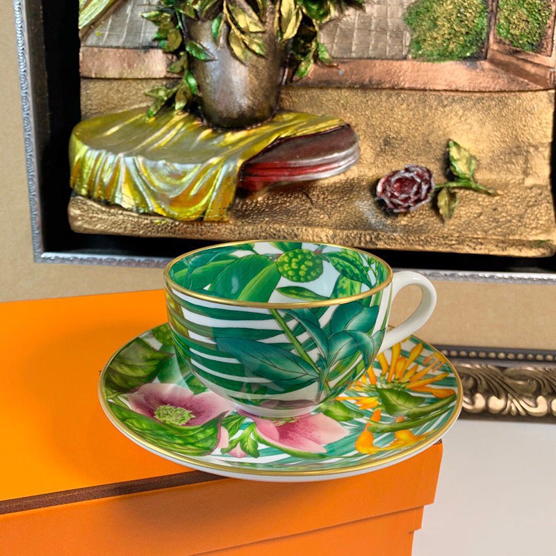 Luxury British Style Cup Set